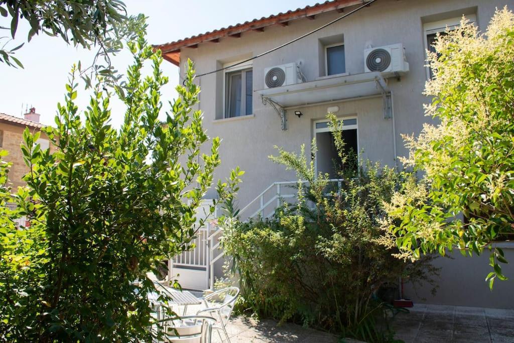 Anadora 2: Hospitable Stone House With Yard Appartement Alexandroupolis Buitenkant foto