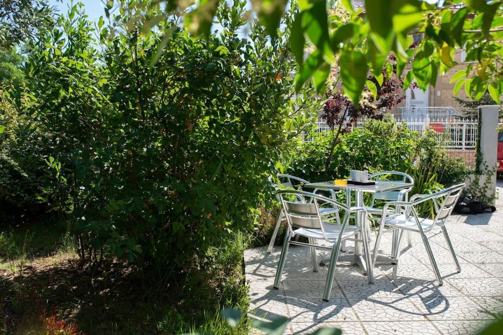 Anadora 2: Hospitable Stone House With Yard Appartement Alexandroupolis Buitenkant foto
