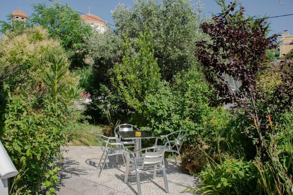 Anadora 2: Hospitable Stone House With Yard Appartement Alexandroupolis Buitenkant foto