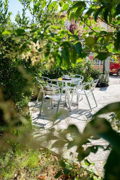Anadora 2: Hospitable Stone House With Yard Appartement Alexandroupolis Buitenkant foto