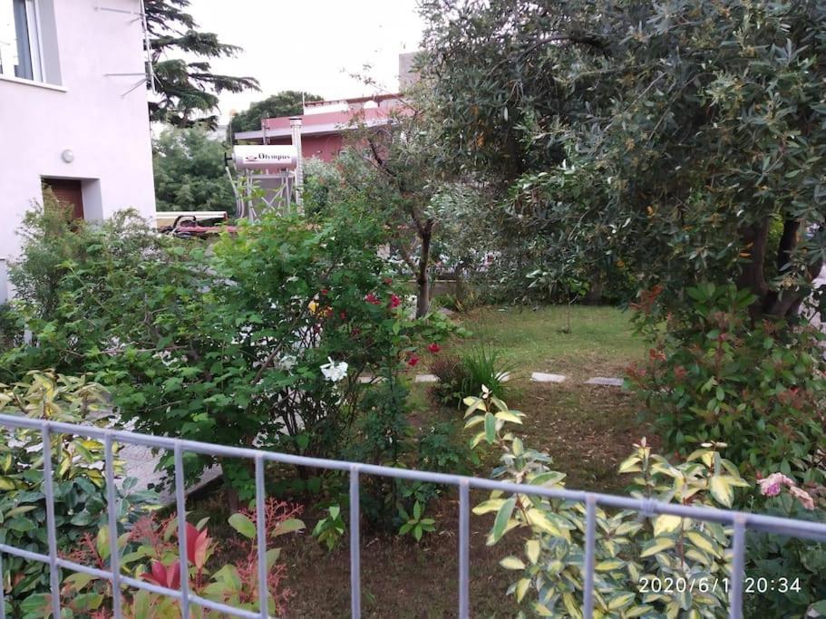 Anadora 2: Hospitable Stone House With Yard Appartement Alexandroupolis Buitenkant foto