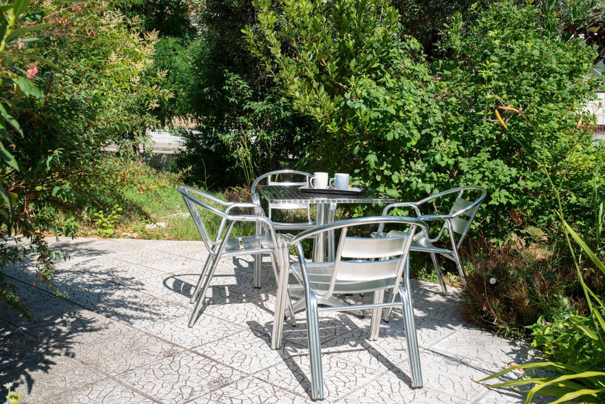 Anadora 2: Hospitable Stone House With Yard Appartement Alexandroupolis Buitenkant foto